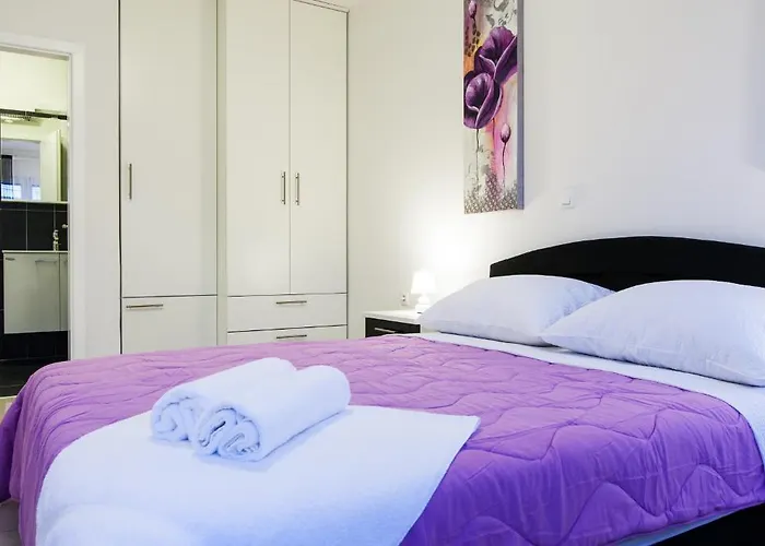 Kalelarga Lägenhet *